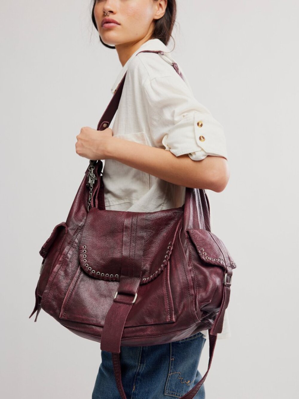 FREE PEOPLE We The Free Leigh Distressed Hobo / Blackberry